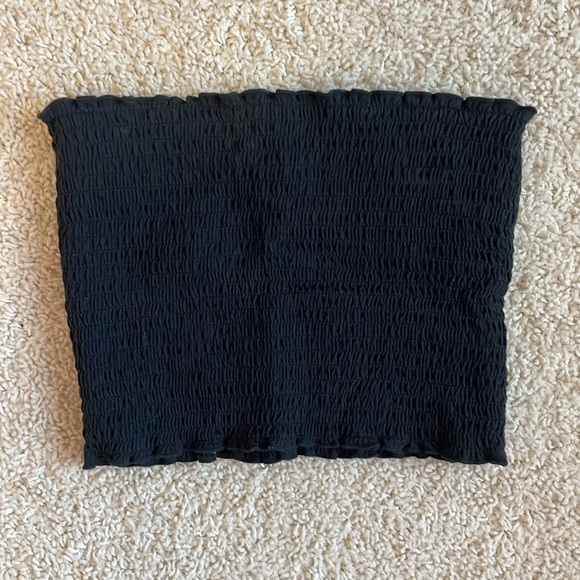 Black Floral Embroidery Reversible Tube Top from Hollister, Size Small - Picture 3 of 3